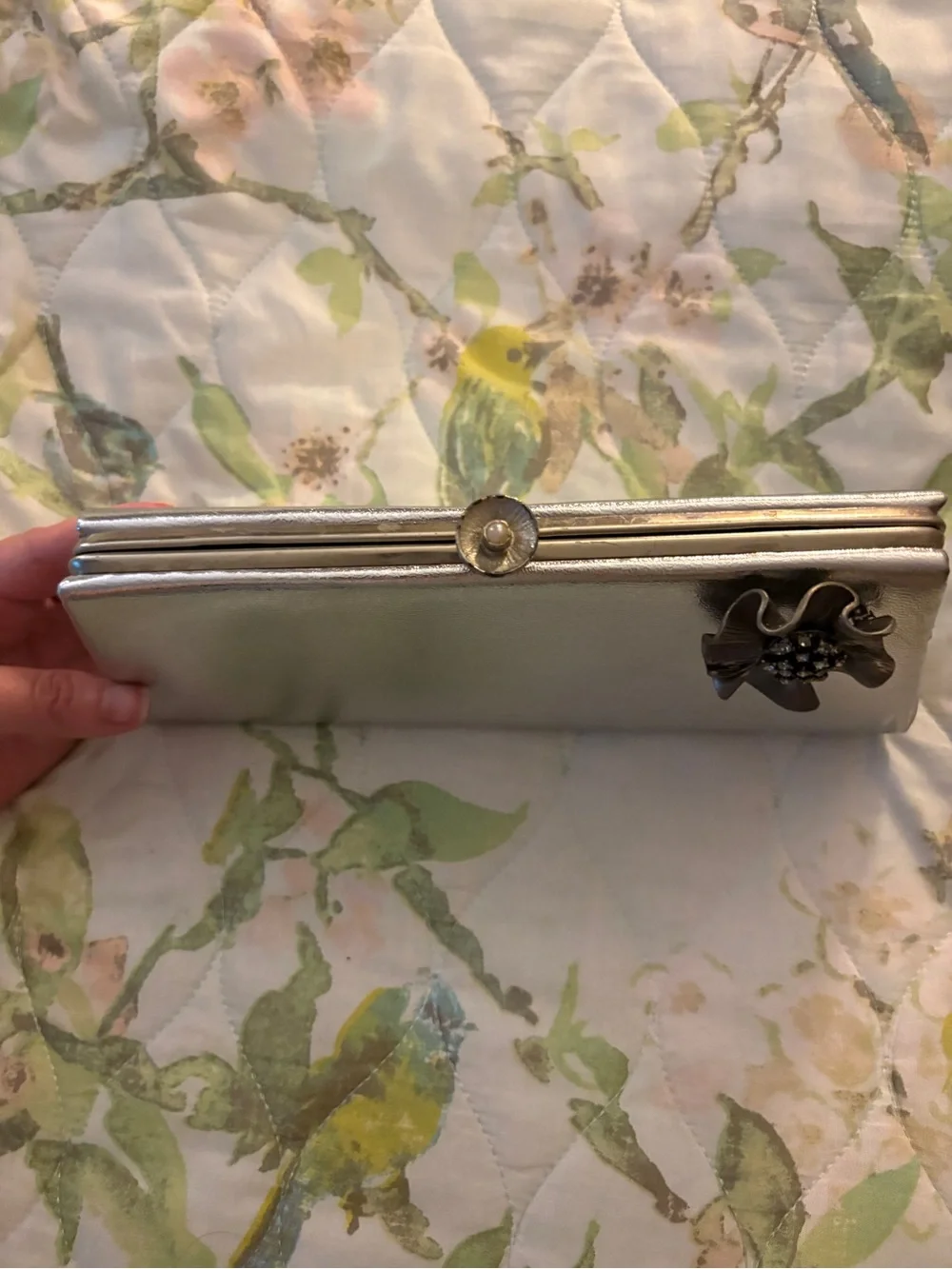 Vintage Silver Metallic Frame Clutch Purse Floral Brooch Pin Evening Bag Mad Men